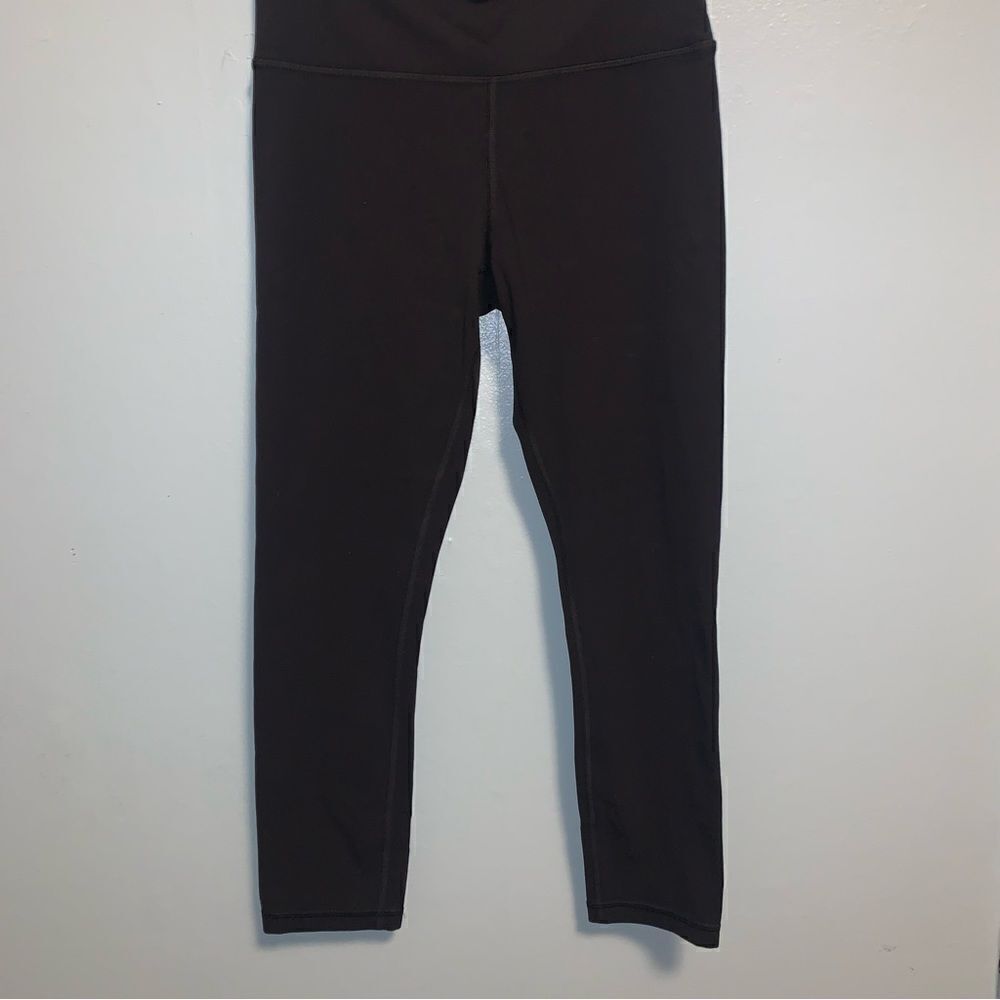 Athleta Elation Capri leggings Small - Picture 4 of 7